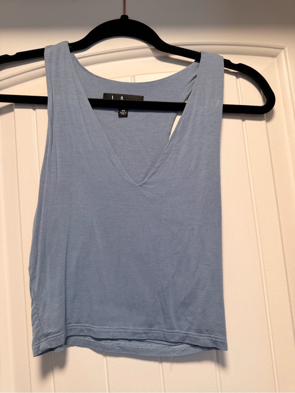 Light Blue V-Neck Sleeveless Cropped Tank Top